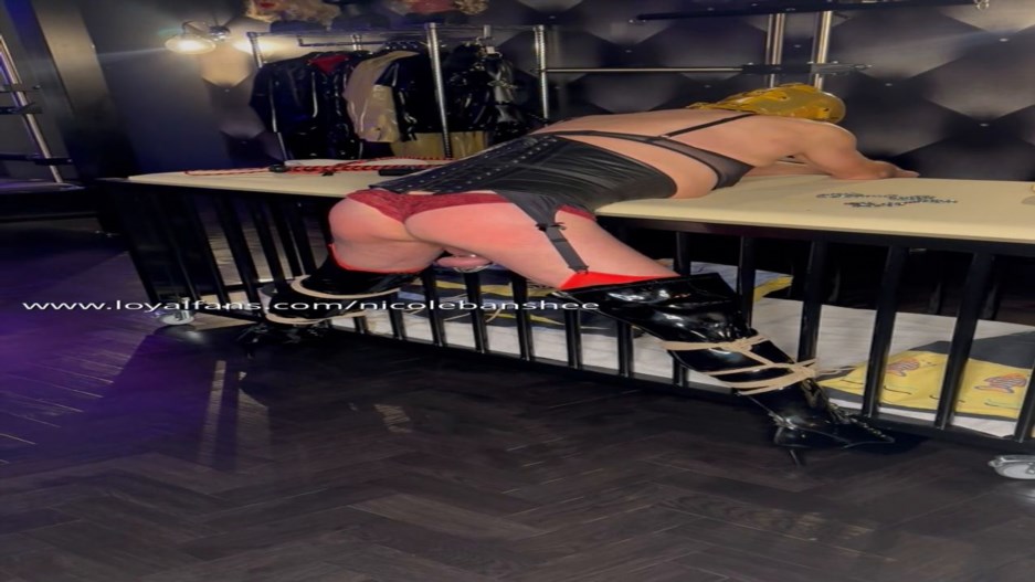 Nicole Banshee - Warm Up For The Next Step Nicole Banshee - Warm Up For The Next Step